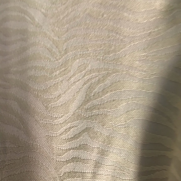 Muse Size 8 beige dress preowned - Picture 3 of 6